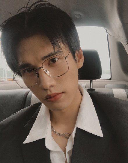 演员周扬青最新爆料,揭秘娱乐圈惊天秘密  第2张