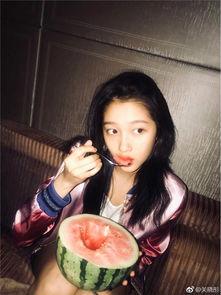 娱乐圈吃瓜爆料关晓彤微博,吃瓜群众纷纷热议  第3张