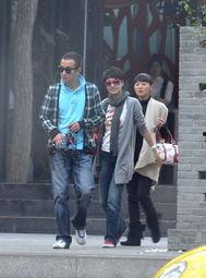 娱乐大爆料姐弟恋是谁啊,哪对明星恋情引发热议？  第2张