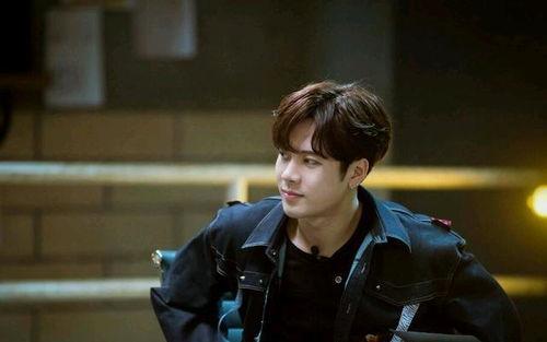 娱乐圈圈爆料王嘉尔是谁,王嘉尔成焦点人物  第3张