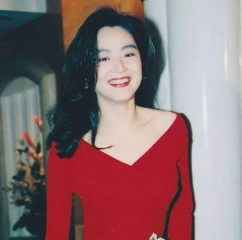 娱乐大爆料离婚的女明星,离婚风波再起,哪位女神黯然离场? 第2张 娱乐大爆料离婚的女明星,离婚风波再起,哪位女神黯然离场? 第2张