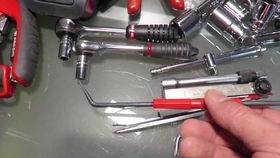 平车老断线维修视频爆料,视频爆料背后的技术解析