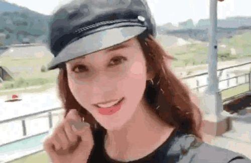 爆料网红自拍视频大全,揭秘热门网红私生活瞬间  第3张