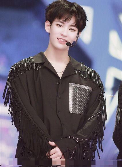 肖宇梁娱乐圈爆料,揭秘明星幕后真相  第3张