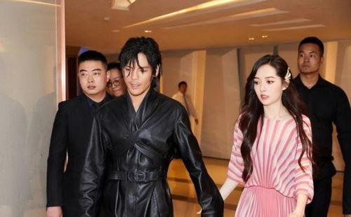 小胡静爆料向佐酒吧视频  第3张