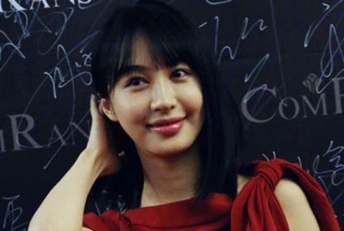 李菲儿杂志采访爆料视频  第2张